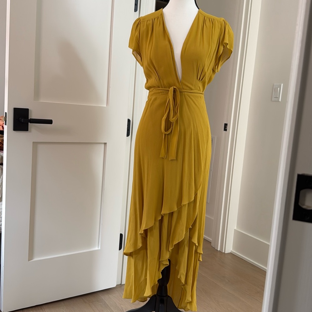 Reformation Wrap Dress Size Small Chartreuse
